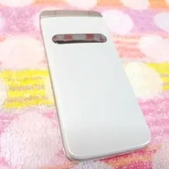 au GRATINA2 防水・防塵 3G携帯電話