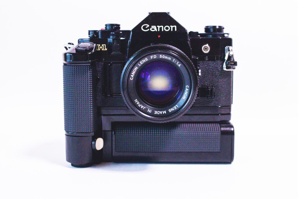 黒一色でカッコイイCanon A-1 フィルム初心者にもおすすめ!使い方もご
